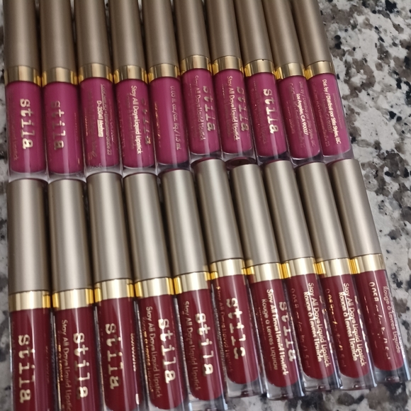 STILA LISPTICK BUNDLE 20 PC - Picture 2 of 2